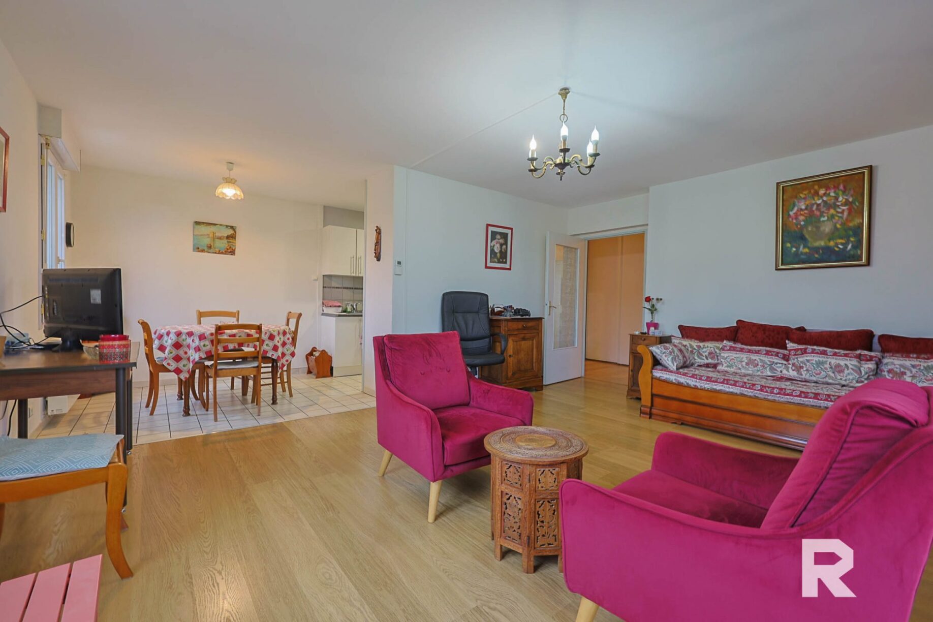 Appartement standing - 2 chambres - Garage - Place de parking_VA2059-RESIDE_RESIDE_Immobilier_2