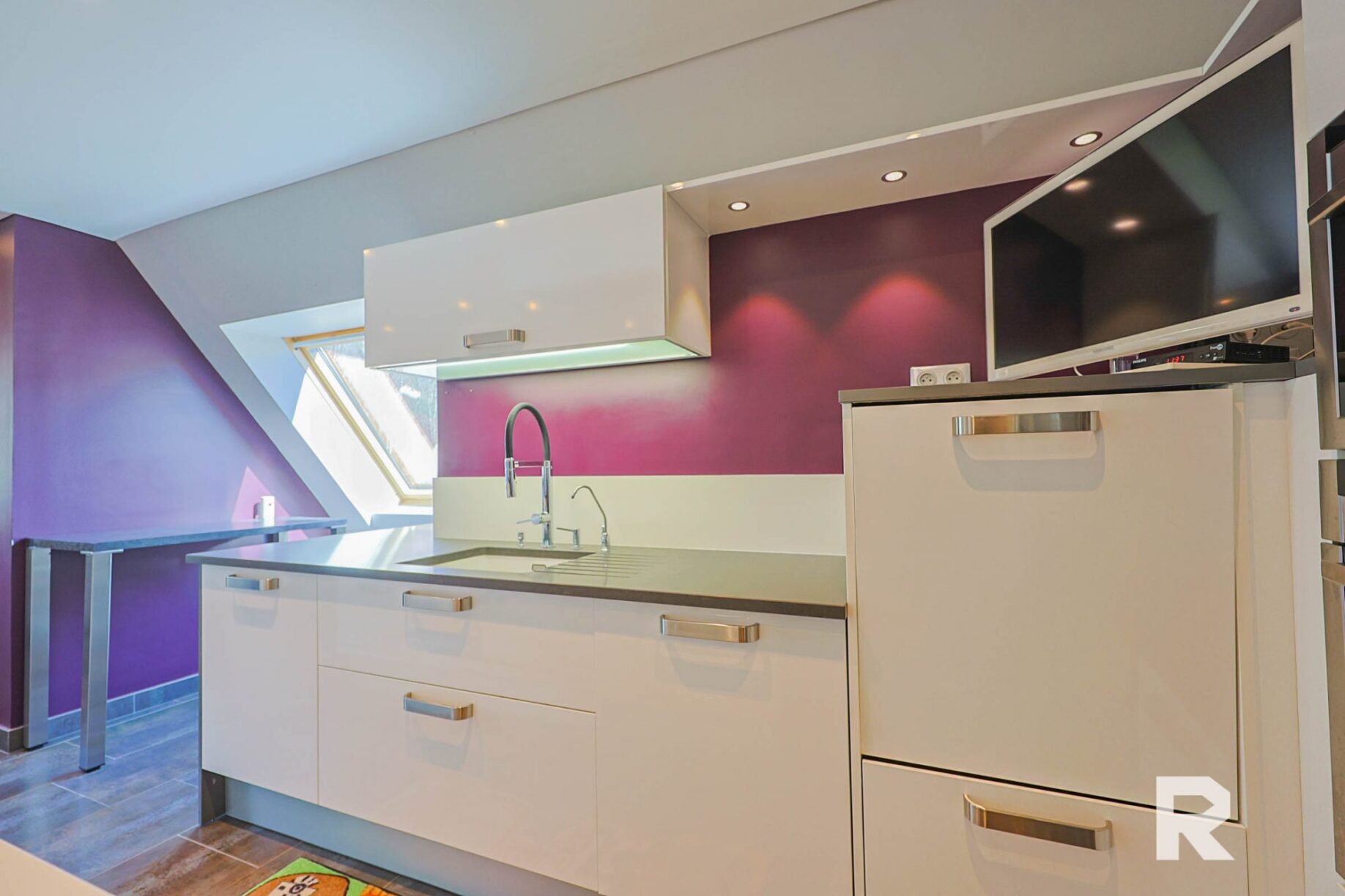 Maison d'architecte - haut de gamme - 5 chambres_VM996-RESIDE_RESIDE_Immobilier_8