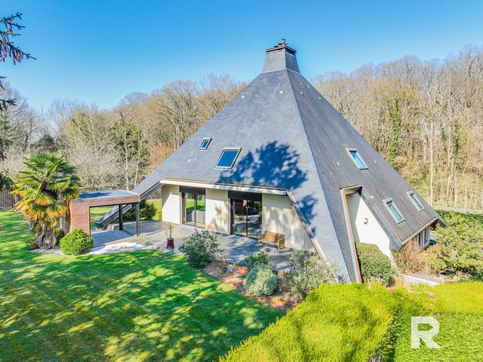 Maison d'architecte - haut de gamme - 5 chambres_VM996-RESIDE_RESIDE_Immobilier_1