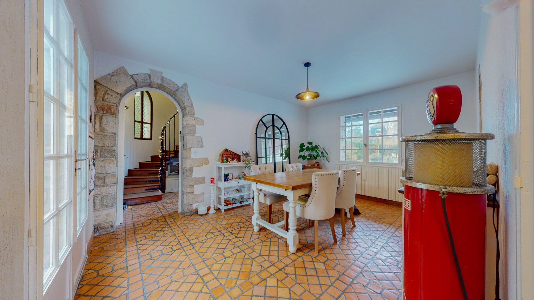 Maison-de-caratere-Neo-Medieval-173m2-4-chambres--02062026_150324